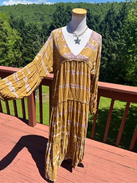 Young Fabulous & Broke Dresses & Skirts - Young Fabulous & Broke Josette Tie-Dye V-Neck Maxi Dress